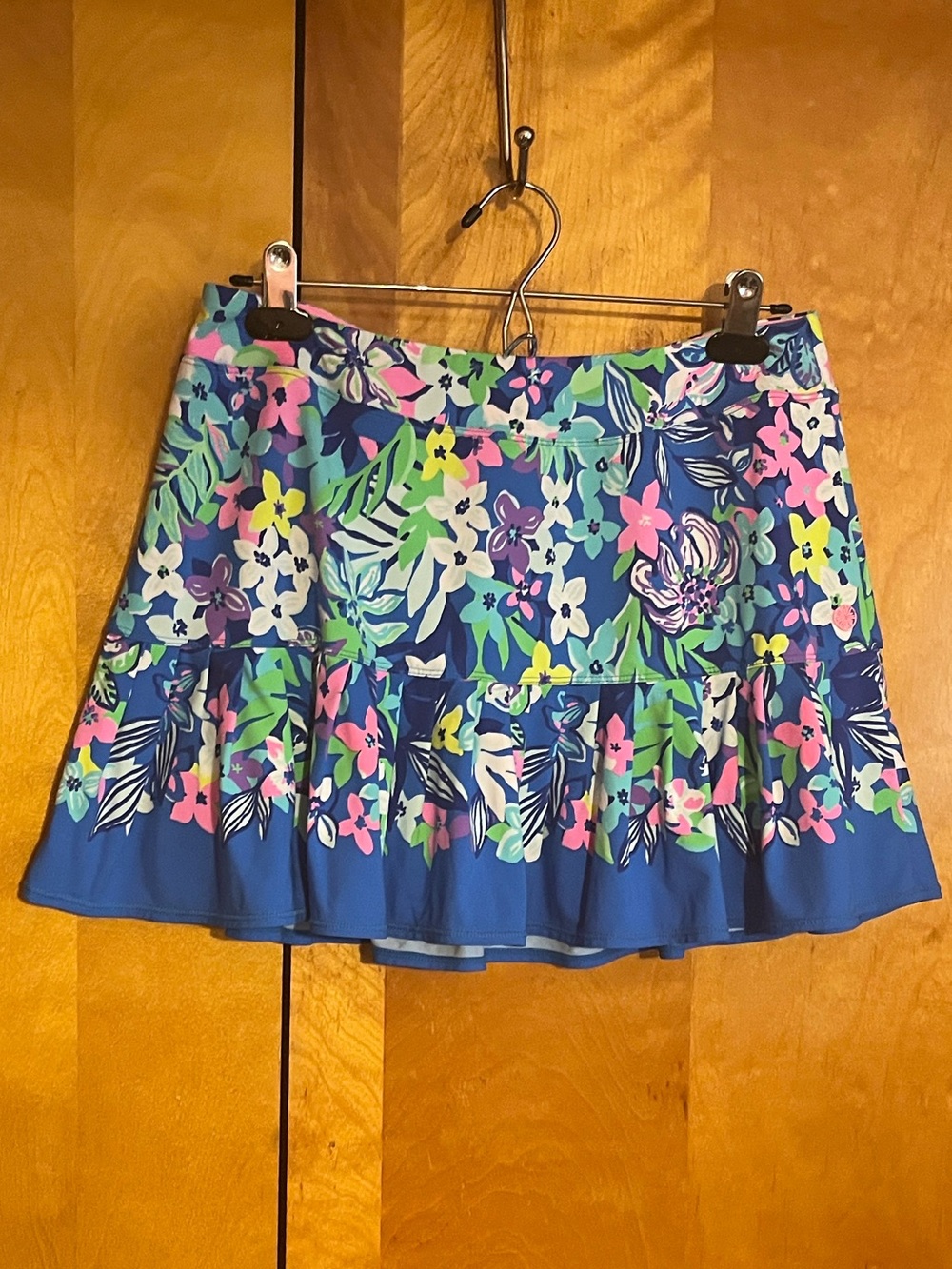 Lilly Pulitzer M Luxletic Taye Shortless Skort in Blue & Pink “Social Sunset”